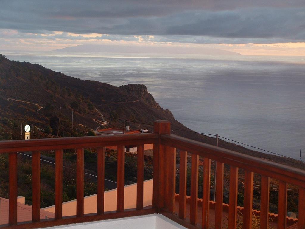 Casa Los Vinedos A Fuencaliente de la Palma Luaran gambar
